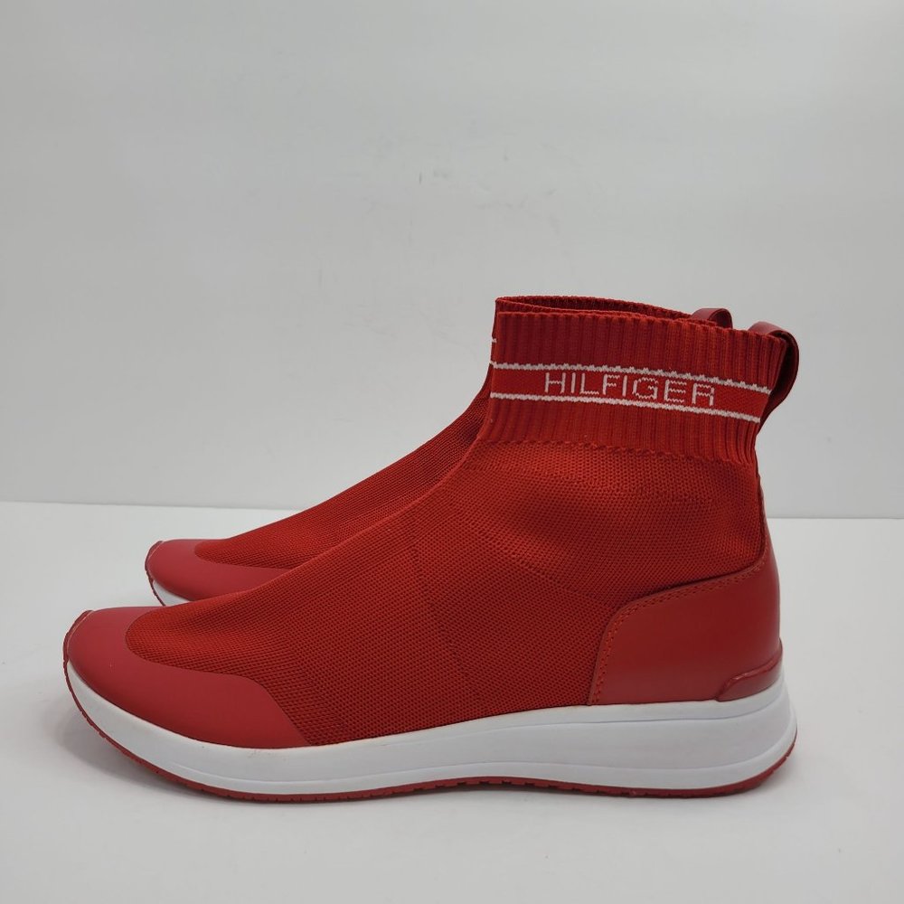 Tommy Hilfiger Slip On Knit High Top Women's Red Shoes TWRECO-R US Size 11M - Picture 2 of 8